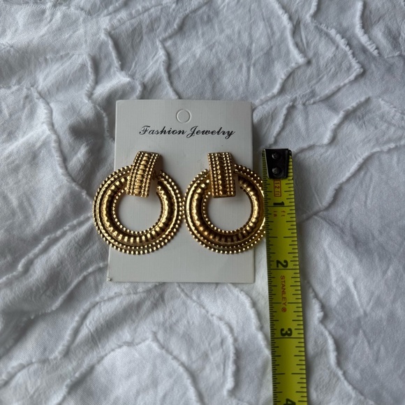 Fashion Jewelry Gold Statement Earrings Chunky Textured Circle - Picture 3 of 5